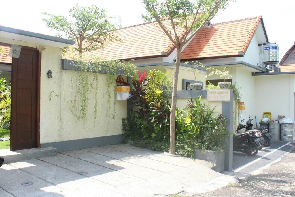 Purnama Guesthouse チャングー エクステリア 写真