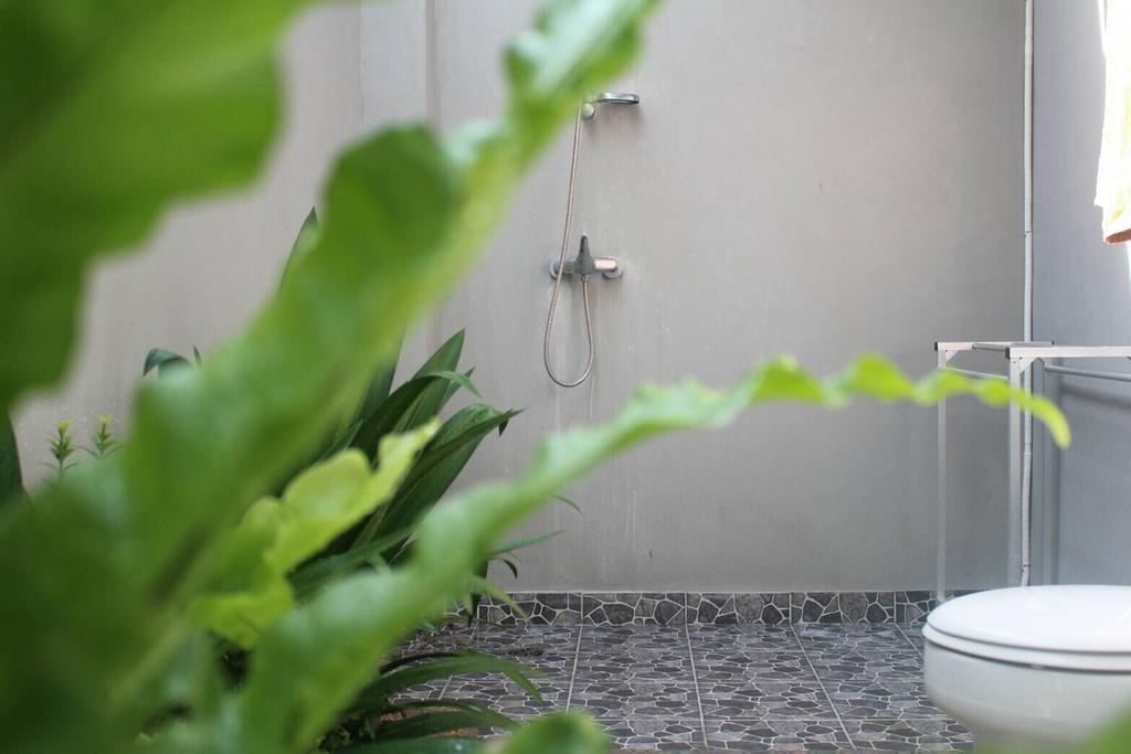 Purnama Guesthouse チャングー エクステリア 写真