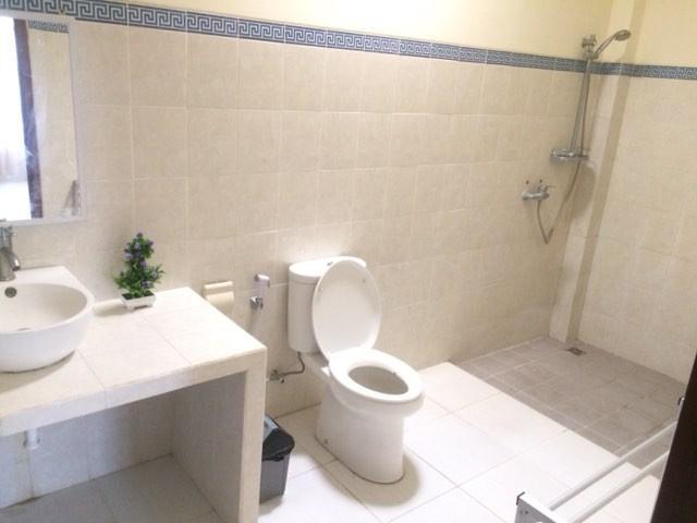 Purnama Guesthouse チャングー エクステリア 写真